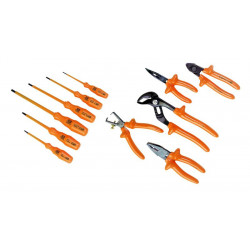 Composition 11 outils,...