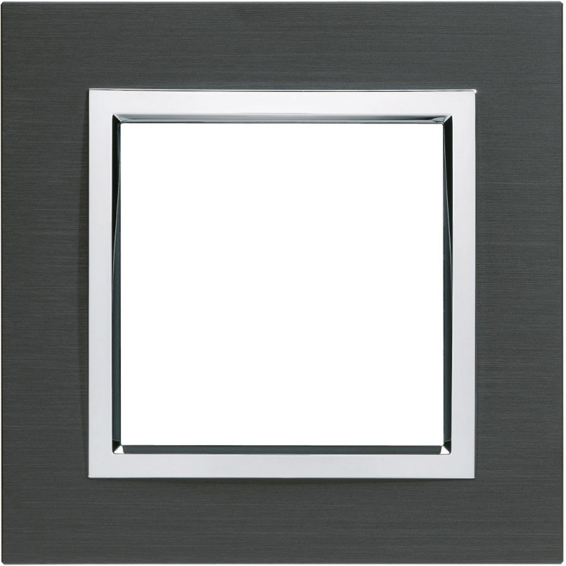 Plaque De Fixation Hager Kallysta WKN831 Coloris Nuit - Pour Tableau électrique - Occasion