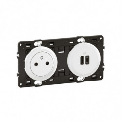 Prise 2P+T et USB A+C 15W...