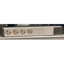 Bloc nourrice équipé de 4...