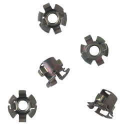 Clips écrou pour vis M6...