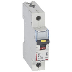Disjoncteur DX10000 16kA...