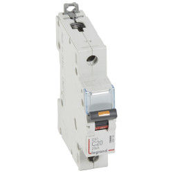 Disjoncteur DX 25kA arrivée...