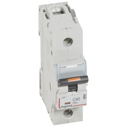 Disjoncteur DX 25kA arrivée...