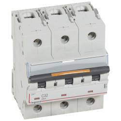 Disjoncteur DX 25kA arrivée...