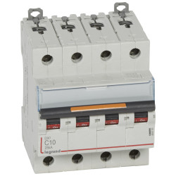 Disjoncteur DX 25kA arrivée...