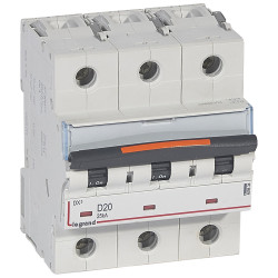 Disjoncteur DX 25kA arrivée...