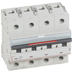Disjoncteur DX 36kA arrivée...