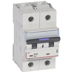 Disjoncteur DX 50kA arrivée...