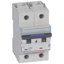 Disjoncteur DX 50kA arrivée...