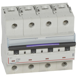 Disjoncteur DX 50kA arrivée...