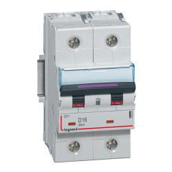 Disjoncteur DX 50kA arrivée...