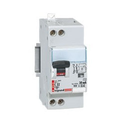 Disjoncteur différentiel 20 A - type AC - 30 mA - à vis - Uni+N - 230 V - 