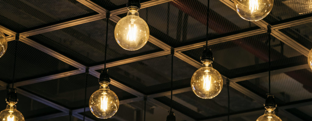 Lire la suite à propos de l’article Éclairage : guide complet 2026, marques et conseils